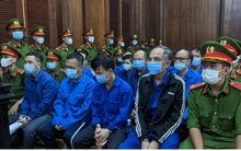 Hàng loạt cán bộ thuế, hải quan TP.HCM hầu tòa trong vụ Thuduc house