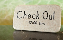 Vì sao check-in, check-out khách sạn vào buổi trưa?