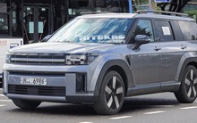 Sếp Hyundai: Santa Fe 2024 không thiết kế như thông thường, cốp rộng, cần số sau vô lăng giống Mercedes