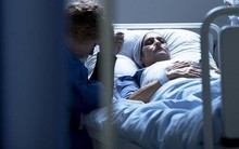 Ung thư gan: Bác sĩ chỉ ra kiểu ngứa ngoài da là hiểm hoạ khôn lường