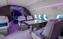 Có tiền như hội người giàu Dubai: Ở "khách sạn biết bay", hễ lên là được cấp ngay iPad Pro, chi phí mới là bất ngờ nhất