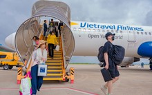 Vé máy bay cao điểm hè có diễn biến bất ngờ