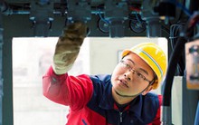 Ngành nghề hot nhất trong “mùa cắt điện”, thiếu 1 người - cả trăm người “điêu đứng”, mức lương lên tới 35 triệu đồng/tháng