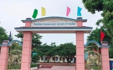 Buộc thôi việc Phó hiệu trưởng nhiều tháng không đi làm