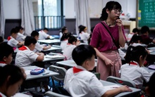 Trung Quốc cấm dạy thêm, phụ huynh phải thuê gia sư cho con gần 10 triệu đồng/giờ