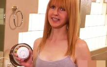 Có tài sản 125 tỷ đồng, người phụ nữ vẫn sống tằn tiện hết mức không bao giờ rửa dao gọt hoa quả vì sợ tốn nước, biết sự thật đằng sau ai cũng xót xa