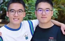 2 anh em sinh đôi cùng đỗ đại học danh giá nhờ 1 bí quyết