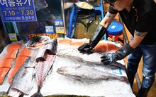 Muối cháy hàng, vì sao người dân Hàn Quốc tiếp tục tích trữ thêm "món quà" khác của biển?