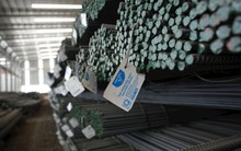Giá thép tiếp tục giảm, ngành thép cuối năm có khởi sắc?