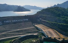 Thủy điện tăng phát điện để tránh bão