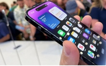 iPhone 4GB "hàng hiếm" được bán với giá gần 200.000 USD