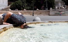 WMO cảnh báo nguy cơ tử vong do nắng nóng cực độ