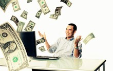 Cổ phiếu chớm tăng trở lại, hàng loạt lãnh đạo doanh nghiệp và người thân bán ra, thu về hàng chục tỷ đồng