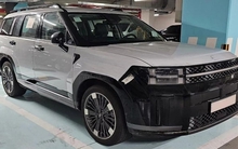 Hyundai Santa Fe 2024 ngoài đời thực: Hầm hố như Land Rover, chờ ngày lăn bánh tại Việt Nam
