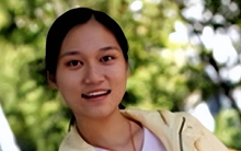 Nữ sinh quên ghi tên, ngủ trong phòng thi đại học nhưng sau khi có kết quả, cả tỉnh phải lặng người