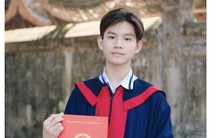 Nam sinh giỏi Toán và cú ‘bẻ lái’ trở thành thủ khoa Tin