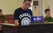 Cán bộ ngân hàng chiếm đoạt hàng trăm triệu đồng của khách để chơi game