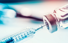 2 DN được thương mại vắc xin tả lợn châu Phi trên toàn quốc: 1 DN có mặt của Nova Consumer, 1 của doanh nhân Hưng Yên kín tiếng với nhà khoa học góp vốn bằng sáng chế độc quyền