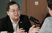 Sếp Hoàng Nam Tiến chỉ ra 5 cột mốc phấn đấu của đời người, GenZ gật gù tâm đắc