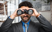 Công bố BCTC quý 2 ngày 25/7: Thêm nhiều doanh nghiệp lớn trong ngành như Đường Quảng Ngãi, Đạm Cà Mau... báo lợi nhuận biến động đột biến