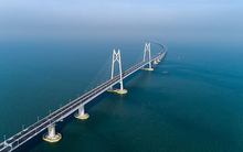 Trung Quốc sở hữu hệ thống ‘siêu cầu đường’ top đầu thế giới: Áp dụng công nghệ rải nhựa đường thần tốc độc quyền, 3-4 năm là xây xong 1 cầu, chi phí khủng 100-200 nghìn tỷ đồng là chuyện bình thường