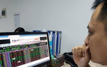 Nhà đầu tư dùng đòn bẩy tài chính, chứng khoán tăng mạnh