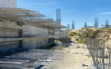 Cận cảnh khu nghỉ dưỡng và sân golf cao cấp bị 'tuýt còi' sau 6 tháng khởi công ở Quảng Nam