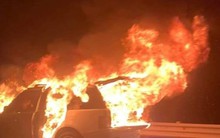 Xe Ranger Rover cháy rụi trên cao tốc Hạ Long - Hải Phòng