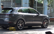 Lộ ảnh Porsche Cayenne 2024 đầu tiên về Việt Nam: Mạnh hơn, nhiều thay đổi giống Taycan