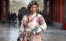 Cuối tháng hết tiền nhưng người thân, bạn bè hỏi vay: Làm thế nào để từ chối?