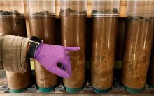 'Kho báu' khổng lồ ở độ sâu 4.000m, đủ sức xoay chuyển cuộc đua pin xe điện nhưng chưa ai khai thác được vì 1 lý do