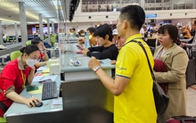 Giá vé máy bay hè giảm mạnh