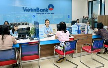 Một ngân hàng rao bán hơn 500 khoản vay tiêu dùng quá hạn