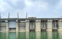 Nhiều hồ thủy điện vượt mực nước chết, việc cấp điện sẽ ra sao?