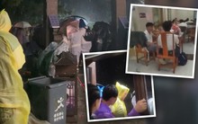 Mưa như trút nước, du khách choáng váng vì bị cửa hàng thu phí trú mưa "đắt cắt cổ"