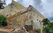 Chủ tịch phường bị đình chỉ vì để xây taluy cao 18m, nguy cơ sập