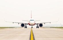 Máy bay cất cánh khi chưa có lệnh, cả kíp trực không lưu bị đình chỉ