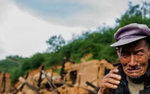 Bán nhà và đưa hết lương hưu hàng tháng cho vợ chồng con gái, tôi ngỡ ngàng khi nhận được một tin nhắn