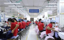 Dệt may Việt Nam bền lòng vượt bão – Bài 1: Rào cản trên con đường xuất khẩu