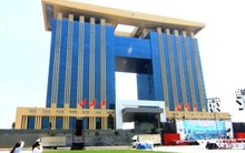 Lý do Bình Dương tạm dừng mô hình bí thư kiêm chủ tịch