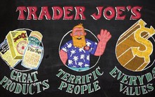 Không bán online, Không giảm giá, Không thẻ thành viên: Trader Joe's âm thầm vượt mặt Walmart và Target bằng những chiến lược đại tài