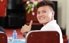 Quang Hải âm thầm làm từ thiện giữa ồn ào của bạn gái