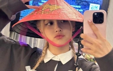 Soi mẫu ốp iPhone mới của Rosé (BLACKPINK), đã dùng Pro Max thì đâu ngại dùng ốp xịn!