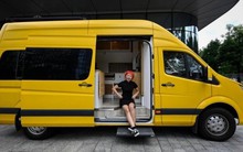 Giá bất động sản tăng vọt, cô gái Trung Quốc làm 1 cách để đỡ tốn tiền thuê nhà, tiết kiệm nhưng gây tranh cãi về tính lâu dài