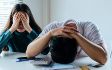 Chồng sắp cưới cương quyết 'tiền ai nấy tiêu' sau khi kết hôn, phải làm sao?