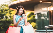 Giá trị TMĐT ước tính 32 tỷ USD vào năm 2025, Việt Nam lọt Top 3 thế giới thu hút nhiều nhà đầu tư nhất