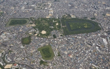 Đến Sakai ghé thăm kỳ quan sánh ngang kim tự tháp