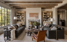 Cận cảnh căn nhà mang chất liệu gỗ trong mơ nằm giữa bang California xinh đẹp