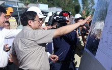 Thủ tướng khảo sát một số dự án đường bộ trọng điểm tại Đồng Tháp