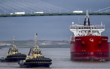 Cơn sốt dầu Nga chưa có hồi kết: Một quốc gia tuyên bố vẫn tiếp tục mua dầu Nga bất chấp tăng giá, khẳng định dầu Nga là lựa chọn hợp lý nhất